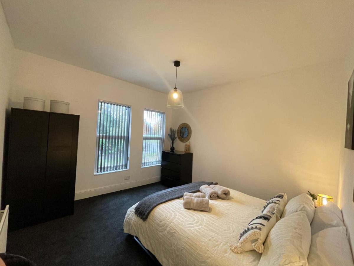 Urban 3 Bedroom Home In Kings Heath-Great Location Birmingham Extérieur photo